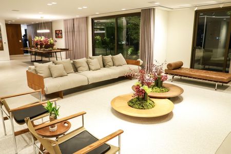 Apartamento à venda com 600m², 4 quartos e 6 vagas