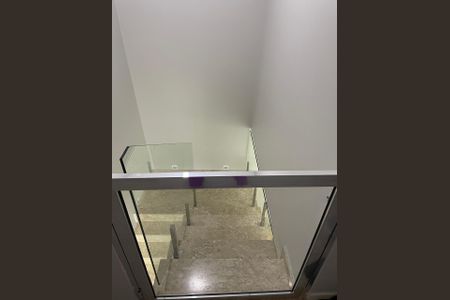 Casa à venda com 168m², 3 quartos e 2 vagas