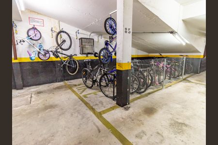 Apartamento à venda com 58m², 2 quartos e 1 vaga Apartamento à venda com 58m², 2 quartos e 1 vagaÁrea comum - Bicicletário