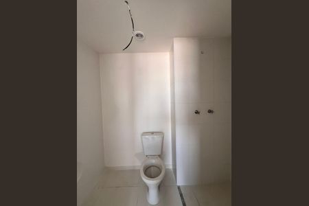 Apartamento à venda com 56m², 2 quartos e 1 vaga Apartamento à venda com 56m², 2 quartos e 1 vagaBanheiro Social