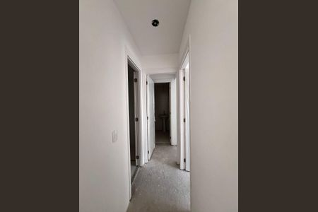 Apartamento à venda com 55m², 2 quartos e 1 vaga Apartamento à venda com 55m², 2 quartos e 1 vagaCorredor