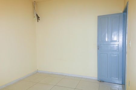 Casa à venda com 100m², 5 quartos e 3 vagas Casa à venda com 100m², 5 quartos e 3 vagas Suíte