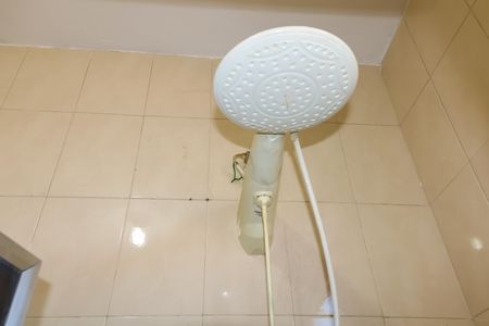 Casa à venda com 100m², 5 quartos e 3 vagas Casa à venda com 100m², 5 quartos e 3 vagasBanheiro Social