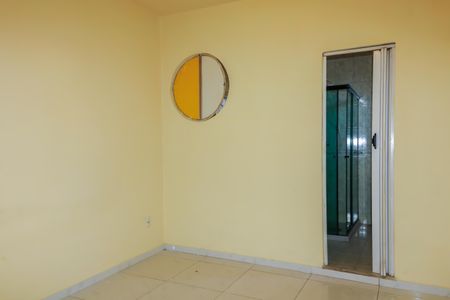 Casa à venda com 100m², 5 quartos e 3 vagas Casa à venda com 100m², 5 quartos e 3 vagas Suíte