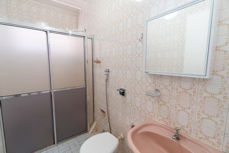 Casa à venda com 142m², 3 quartos e 2 vagasBanheiro Social