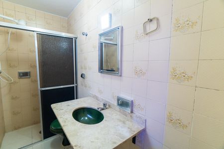 Banheiro da Suíte de casa à venda com 3 quartos, 142m² em Conjunto Residencial Jardim Canaa, São Paulo