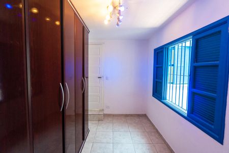 Casa à venda com 142m², 3 quartos e 2 vagasSuite