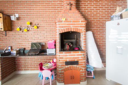 Casa à venda com 300m², 3 quartos e 5 vagas Casa à venda com 300m², 3 quartos e 5 vagasÁrea comum