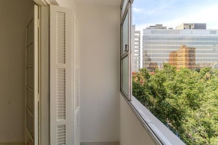 Apartamento à venda com 75m², 2 quartos e sem vaga Apartamento à venda com 75m², 2 quartos e sem vagaVaranda do Quarto 1