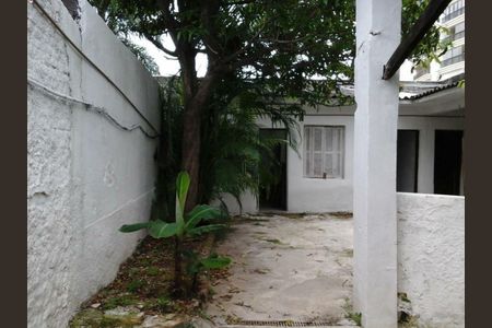 Casa à venda com 480m², 5 quartos e sem vaga