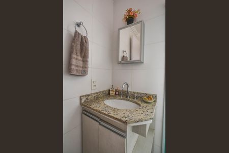 Apartamento à venda com 84m², 3 quartos e 2 vagasBanheiro Social