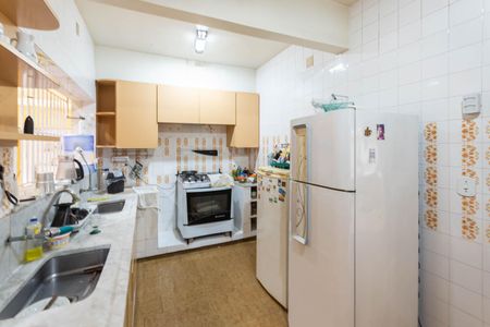 Casa à venda com 250m², 4 quartos e 1 vagaCozinha