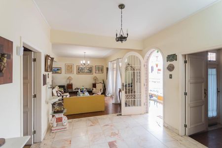 Casa à venda com 250m², 4 quartos e 1 vagaSala