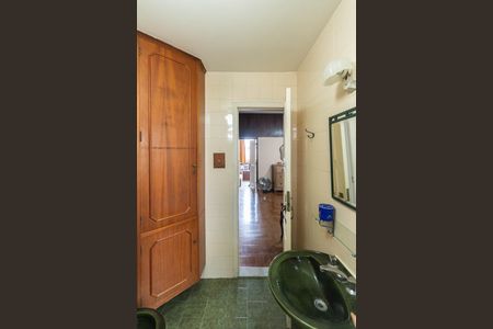 Casa à venda com 250m², 4 quartos e 1 vagaBanheiro Suíte