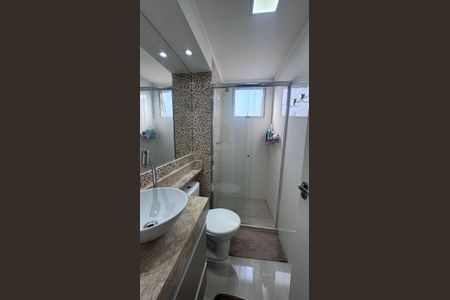 Apartamento à venda com 55m², 2 quartos e 1 vaga Apartamento à venda com 55m², 2 quartos e 1 vagaBanheiro da Suíte