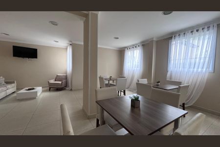 Apartamento à venda com 55m², 2 quartos e 1 vaga Apartamento à venda com 55m², 2 quartos e 1 vagaÁrea comum - Salão de festas