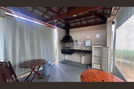 Apartamento à venda com 55m², 2 quartos e 1 vaga Apartamento à venda com 55m², 2 quartos e 1 vagaÁrea comum - Churrasqueira