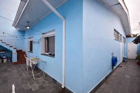 Casa à venda com 260m², 2 quartos e 3 vagasCorredor Externo