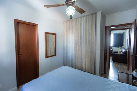 Apartamento à venda com 150m², 3 quartos e 2 vagasSuite 1