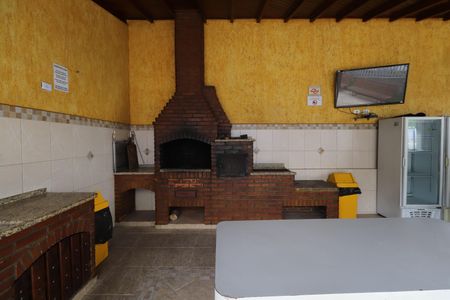 Apartamento para alugar com 55m², 2 quartos e 1 vagaÁrea comum - Churrasqueira