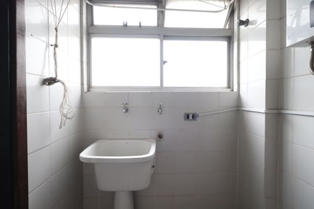 Apartamento para alugar com 55m², 2 quartos e 1 vagaÁrea de Serviço