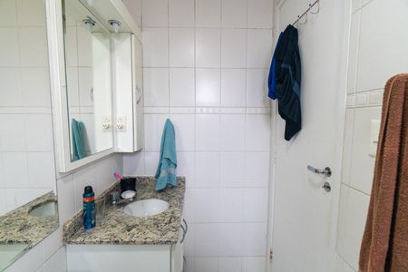 Apartamento à venda com 39m², 1 quarto e 1 vaga Apartamento à venda com 39m², 1 quarto e 1 vagaBanheiro da Suíte
