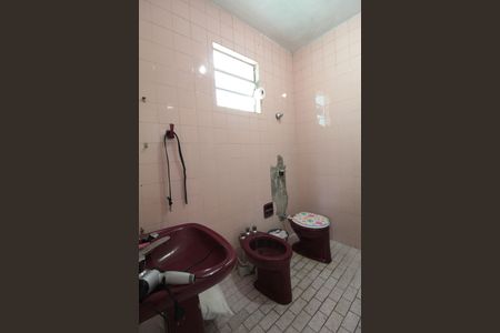 Casa para alugar com 385m², 3 quartos e 3 vagasBanheiro da Suíte