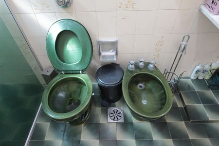 Casa para alugar com 385m², 3 quartos e 3 vagasBanheiro Social