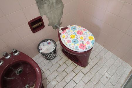 Casa para alugar com 385m², 3 quartos e 3 vagasBanheiro da Suíte