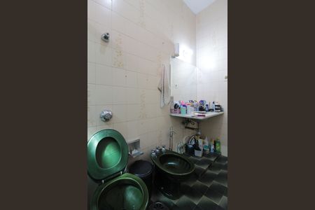 Casa para alugar com 385m², 3 quartos e 3 vagasBanheiro Social