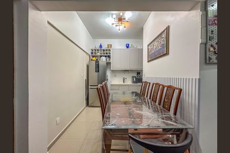 Apartamento à venda com 63m², 3 quartos e sem vaga Apartamento à venda com 63m², 3 quartos e sem vagaCopa