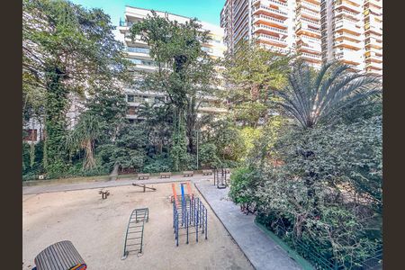 Apartamento à venda com 63m², 3 quartos e sem vaga Apartamento à venda com 63m², 3 quartos e sem vagaÁrea de Serviço Vista
