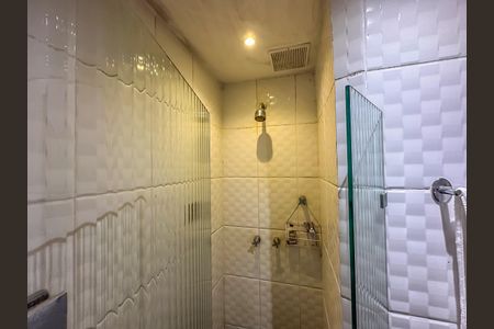 Apartamento à venda com 63m², 3 quartos e sem vaga Apartamento à venda com 63m², 3 quartos e sem vagaSuíte Banheiro