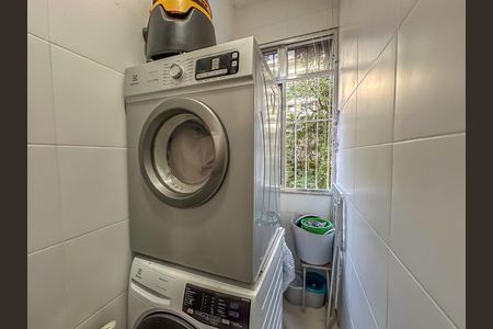 Apartamento à venda com 63m², 3 quartos e sem vaga Apartamento à venda com 63m², 3 quartos e sem vagaÁrea de Serviço