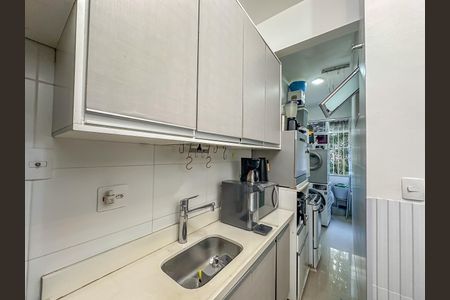 Apartamento à venda com 63m², 3 quartos e sem vaga Apartamento à venda com 63m², 3 quartos e sem vagaCozinha