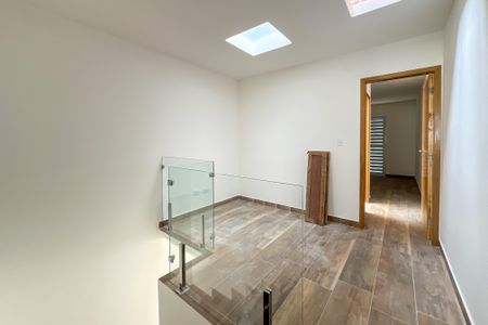 Casa à venda com 120m², 2 quartos e 3 vagas Casa à venda com 120m², 2 quartos e 3 vagasCorredor