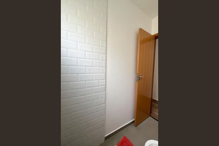 Casa à venda com 150m², 3 quartos e 2 vagas Casa à venda com 150m², 3 quartos e 2 vagasBanheiro Social