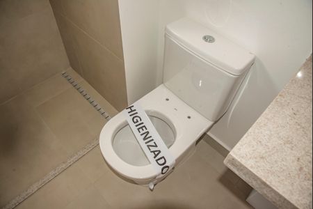 Apartamento para alugar com 141m², 4 quartos e 2 vagasBanheiro da Suíte 1