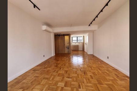 Apartamento à venda com 3 quartos, 94m² em Vila Nova Conceição, São Paulo