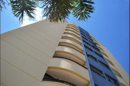 Apartamento à venda com 81m², 1 quarto e 2 vagas