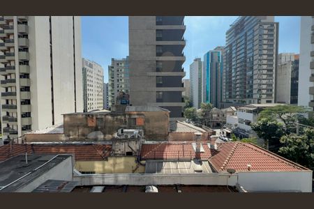Studio à venda com 32m², 1 quarto e 1 vaga Studio à venda com 32m², 1 quarto e 1 vagaSacada