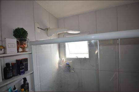 Apartamento para alugar com 44m², 2 quartos e sem vagaBanheiro Canadense