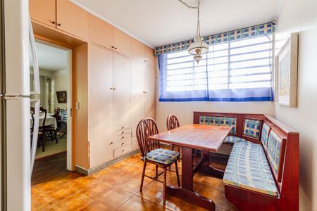Casa à venda com 297m², 3 quartos e 2 vagasCopa