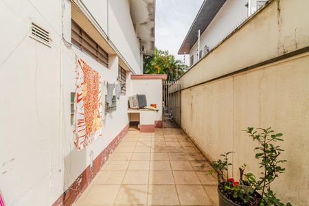 Casa à venda com 297m², 3 quartos e 2 vagasÁrea de Serviço