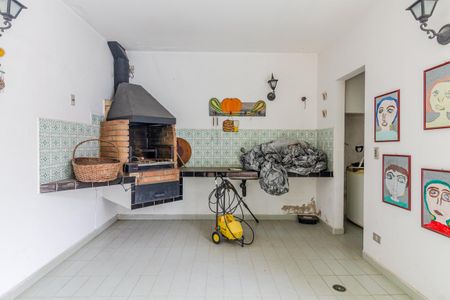 Casa à venda com 297m², 3 quartos e 2 vagasÁrea comum - Churrasqueira