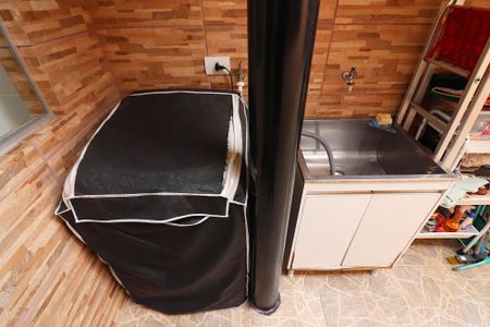 Casa à venda com 164m², 4 quartos e 2 vagasÁrea de Serviço