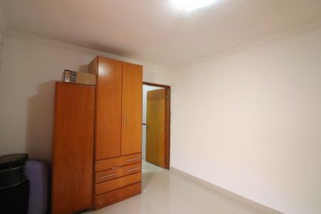 Casa à venda com 164m², 4 quartos e 2 vagasQuarto 2