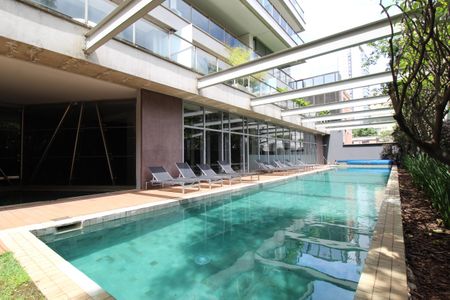 Apartamento à venda com 100m², 1 quarto e 2 vagasÁrea Comum - Piscina