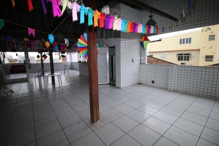 Casa à venda com 300m², 2 quartos e 2 vagasTerraço
