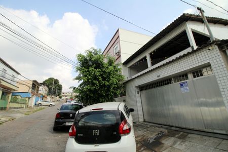 Casa à venda com 300m², 2 quartos e 2 vagasFachada da casa